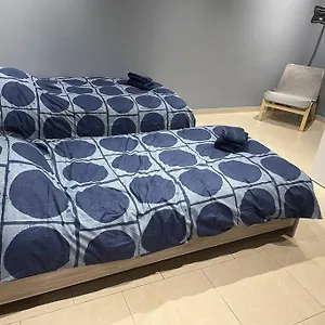 /